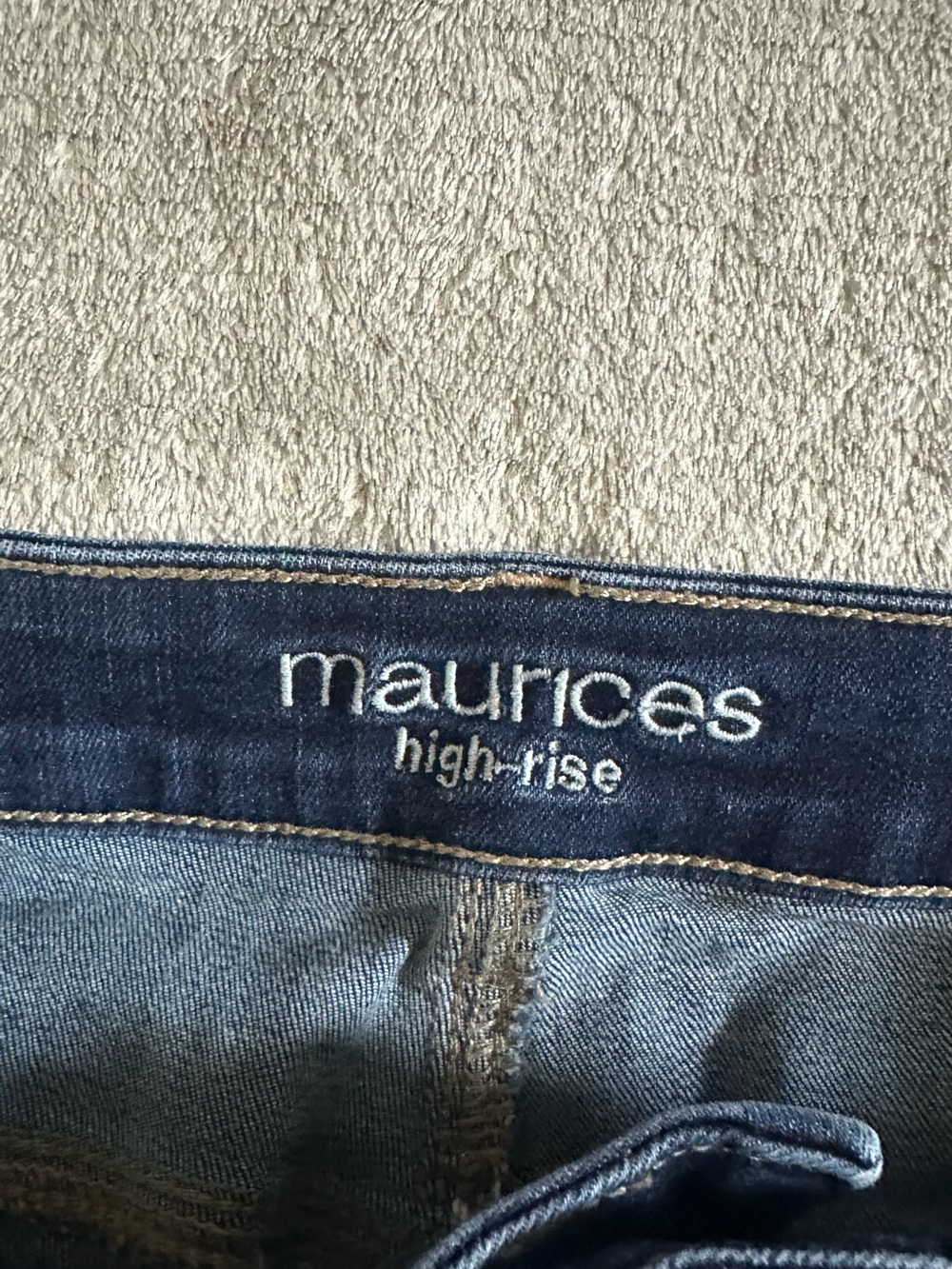 Maurices High-Rise Jeans in Denim Blue